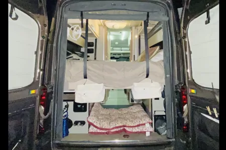 Vanderweg Tribute Class B Campervan