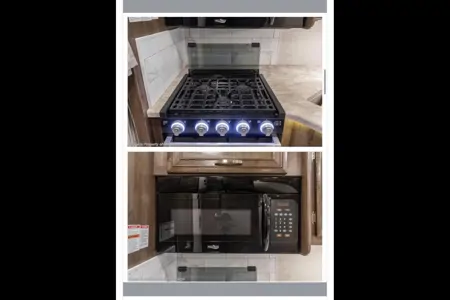 Frank & Lucie’s Entegra Coach 28F Class A