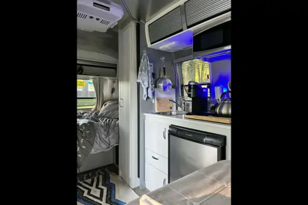 Airstream Bambi Sport RB - Delivered to Your Location