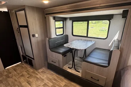 Ryan's Dutchmen Kodiak Cub 196BH Travel Trailer