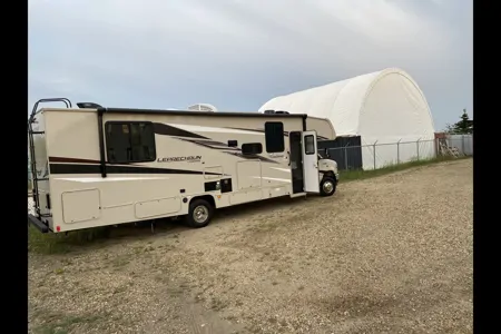 Clifton's Coachmen Leprechaun Class C