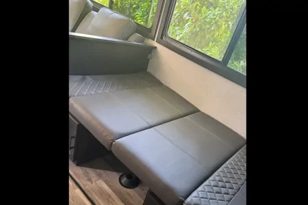 Jonathan's Starcraft 296bhs Travel Trailer