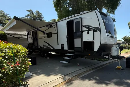 Jonathan's Starcraft 296bhs Travel Trailer