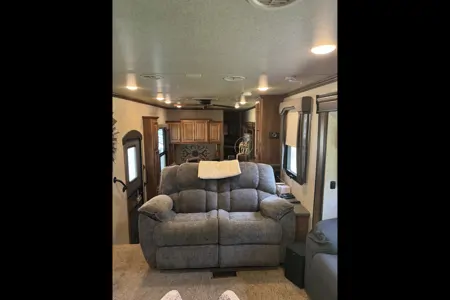 Heartland Big Country 3800FL Fifth Wheel Sleeps 6!