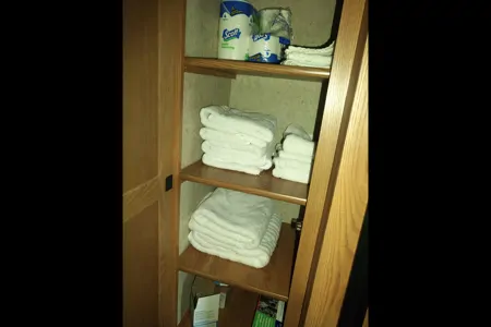 Comfy Heartland Bunkhouse