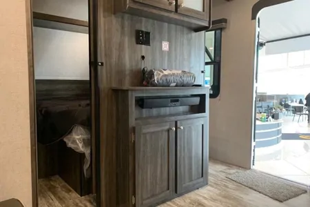 Steve’s Open Range Highland ridge 26bhs Travel Trailer