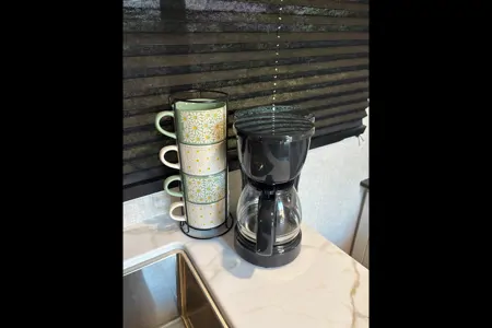 Dave’s Highland Ridge RV 20MB open range travel trailer