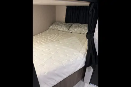 Dave’s Highland Ridge RV 20MB open range travel trailer