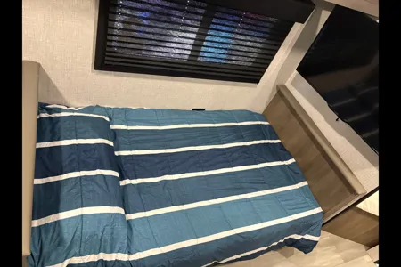 Dave’s Highland Ridge RV 20MB open range travel trailer