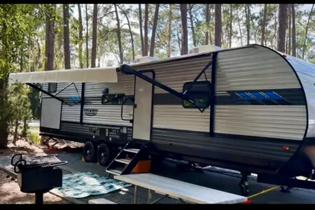 Blue Horizon Family Bunkhouse - Golf Cart Add On