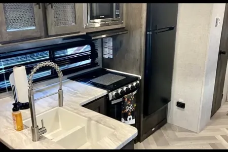 Blue Horizon Family Bunkhouse - Golf Cart Add On