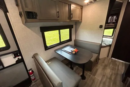2024 Starcraft 24ft. Trailer- delivery and shuttle service available -Pebbles-