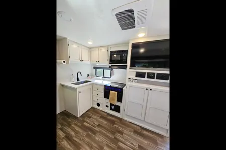 Angies NEW Range lite bunkhouse 241BH