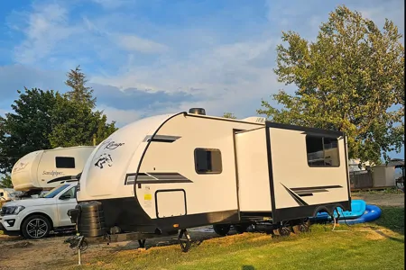 Angies NEW Range lite bunkhouse 241BH
