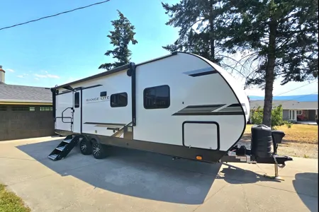 Angies NEW Range lite bunkhouse 241BH