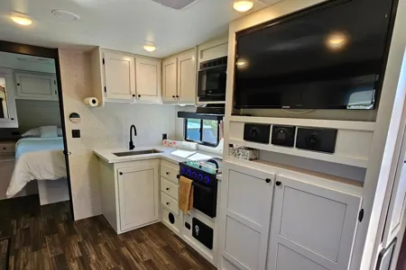 Angies NEW Range lite bunkhouse 241BH