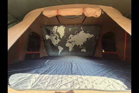 4x4 Toyota 4Runner with Roof Top Tent