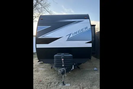 Maricela's Crossroads Zinger 320FB Travel Trailer