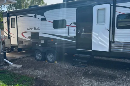 Family getaway Dutchmen Aspen trail Travel Trailer