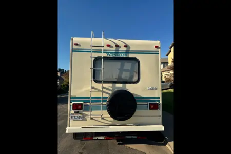 🌙 Lunaris for Cozy Couples & Family-Friendly Getaways  [Affordable RV+Extra Time+Battery]