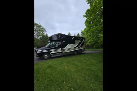 Demi Delano luxurious easy to drive
