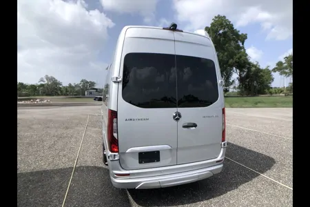 Airstream Interstate