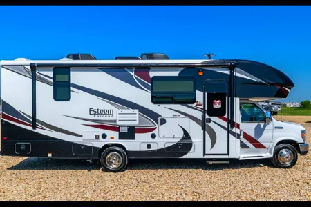 C19 *NEW* Entegra SLEEPS 8 - STARLINK WiFi Equipped -MASTER BEDROOM