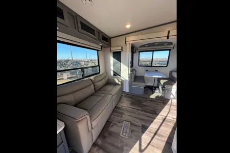 Crossroads Volante Fifth Wheel