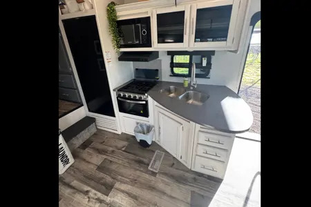 Crossroads Volante Fifth Wheel
