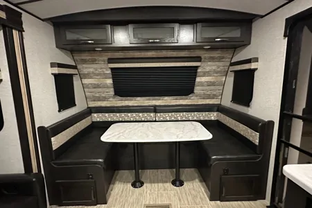 Russ's Forest River SVT272FLS Travel Trailer
