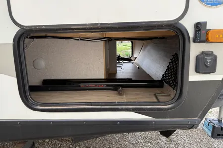 Russ's Forest River SVT272FLS Travel Trailer