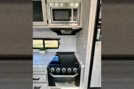 Ricardo's Pet Friendly, 27' Della Terra Travel Trailer