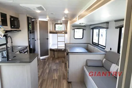 Mike's Evo CSJT2650G Travel Trailer