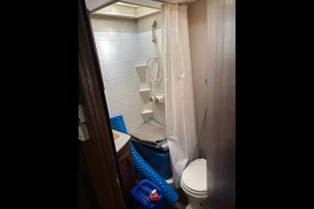 Jeff's Coachmen Freedom Express Hybrid