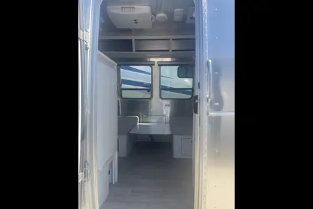 Classic, Cute, Cozy: 20' Airstream For Your Coastal Adventure