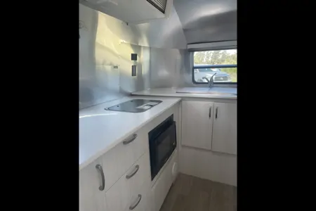 Classic, Cute, Cozy: 20' Airstream For Your Coastal Adventure