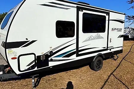 2022 Surveyor Legend 19RBLE Travel Trailer