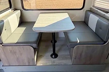 2022 Surveyor Legend 19RBLE Travel Trailer