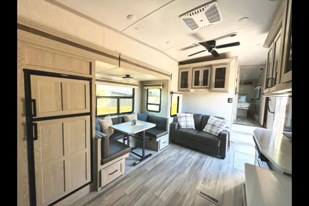 Panorama Ridge RV Cottage