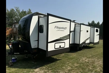 Don's 2023 Flagstaff 832BWS Travel Trailer