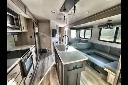 Don's 2023 Flagstaff 832BWS Travel Trailer