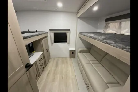 Don's 2023 Flagstaff 832BWS Travel Trailer