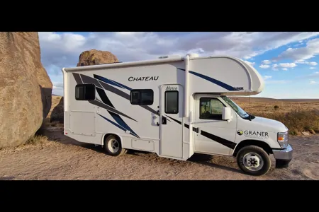 Brand new 2026 Thor Chateau 24ft. with free private shuttle -Marco