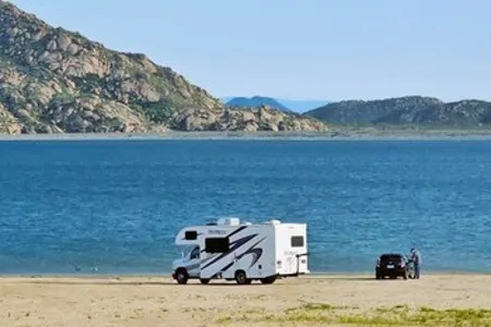 25ft. Class C — easy & fun to drive, a unique road trip experience! 