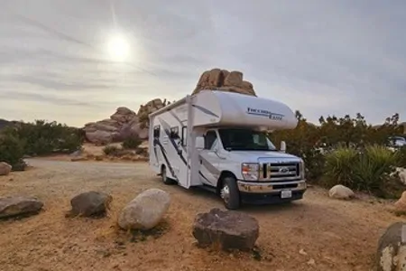 25ft. Class C — easy & fun to drive, a unique road trip experience! 