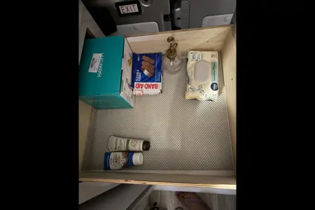 Beverly's Thor Motor Coach Rize 18M Class B