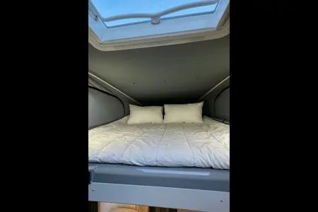 2023 Jayco Swift 20D Luxury Class B Pop-Top with Starlink Wifi