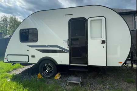 BraxtonCreek 17BH Mini-roulotte