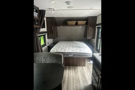 Trevor 's Jayco 224BH Travel Trailer