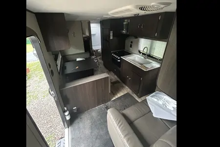 The Voyager Springdale Travel Trailer